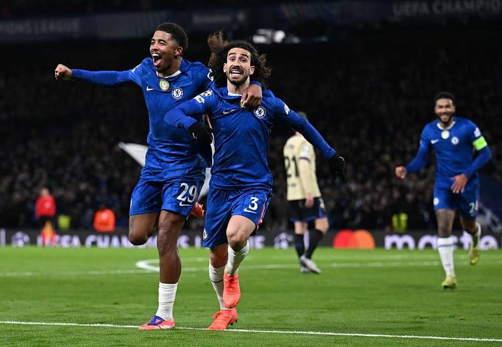 足坛悲喜一夜!欧冠冠军1-3爆大冷,多特6连胜,AC米兰23轮不败,切尔西4-0晋级